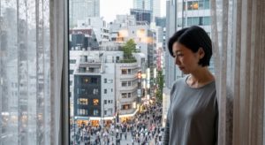 外から見えないレースカーテンはある？昼と夜の見え方を解説